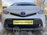 Маска утеплитель радиатора НОРМА для автомобиля Toyota Prius Alpha / Тойота Приус Альфа (2014 - 2021)